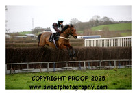 Race 6 Maiden 6 yrs+